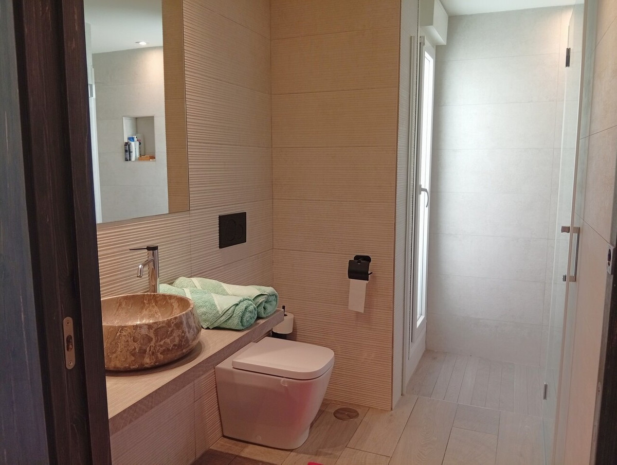 Se vende Villa - Chalet de 2 dormitorios en Costa Blanca, Alicante, España