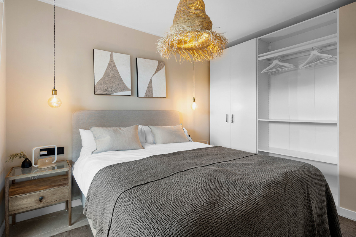 4 Bed Apartment for sale in Nueva Andalucía Costa Del Sol, Málaga, Spain