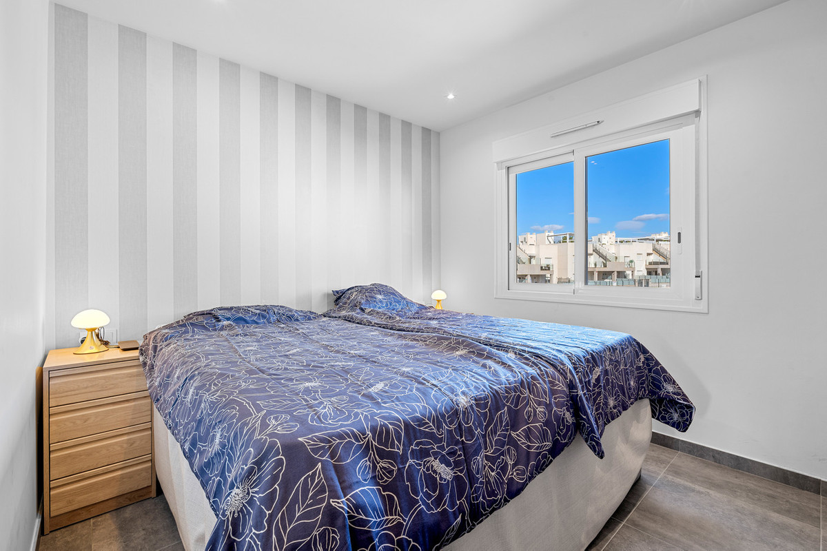 2 Bed Townhouse for sale in Torrevieja Costa Blanca, Alicante, Spain