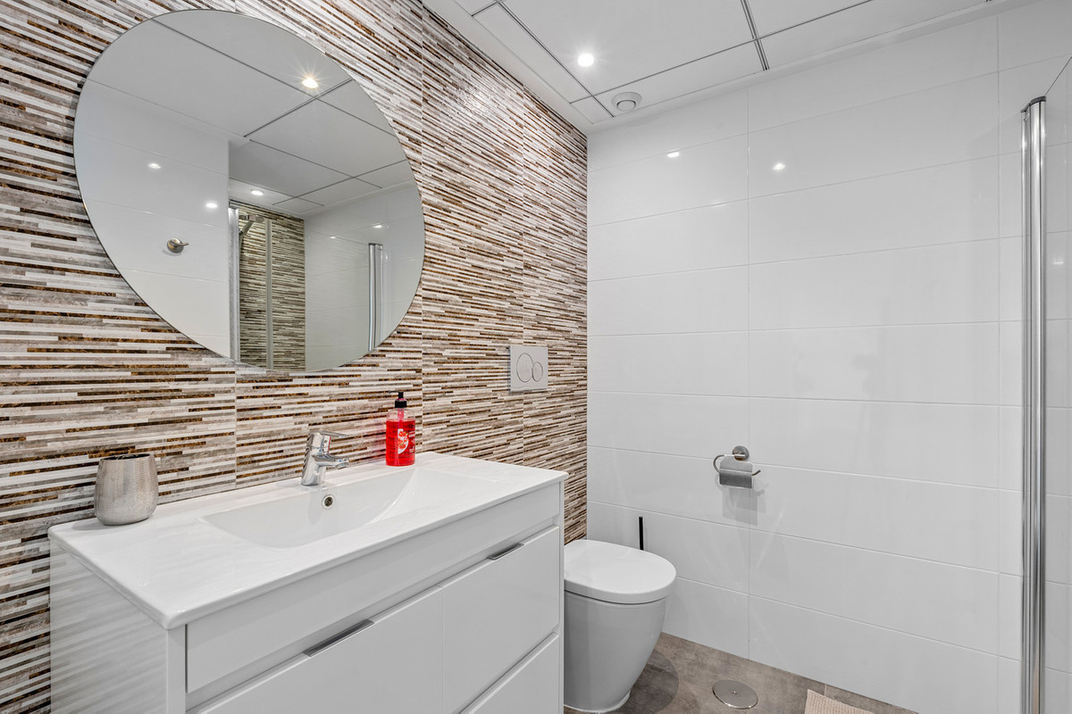 2 Bed Townhouse for sale in Torrevieja Costa Blanca, Alicante, Spain