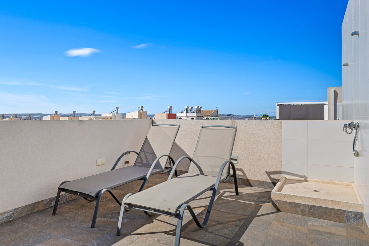 2 Bed Townhouse for sale in Torrevieja Costa Blanca, Alicante, Spain