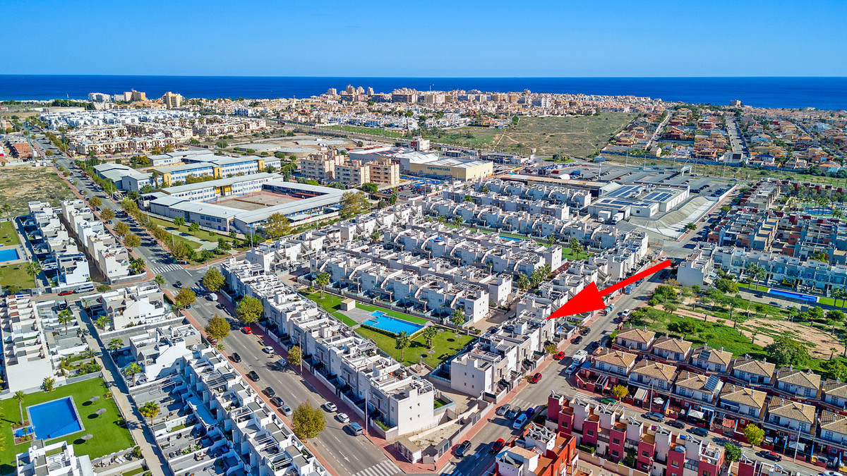 2 Bed Townhouse for sale in Torrevieja Costa Blanca, Alicante, Spain