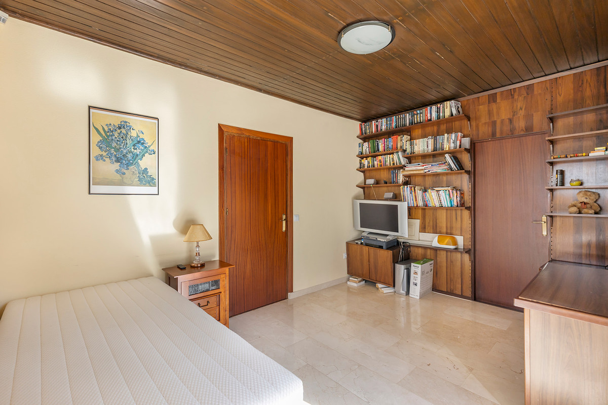 5 Bed Townhouse for sale in Orihuela Costa Costa Blanca, Alicante, Spain