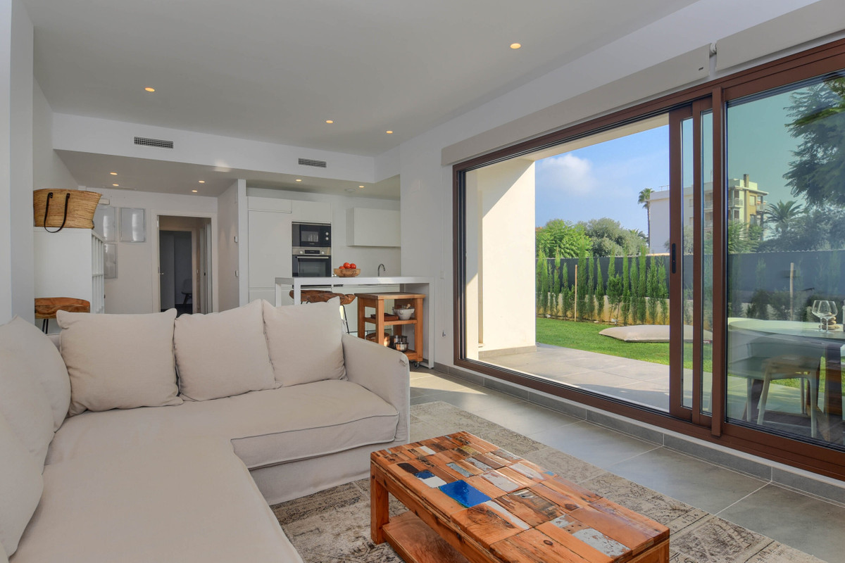 3 Bed Apartment for sale in Javea Costa Blanca, Alicante, Spain