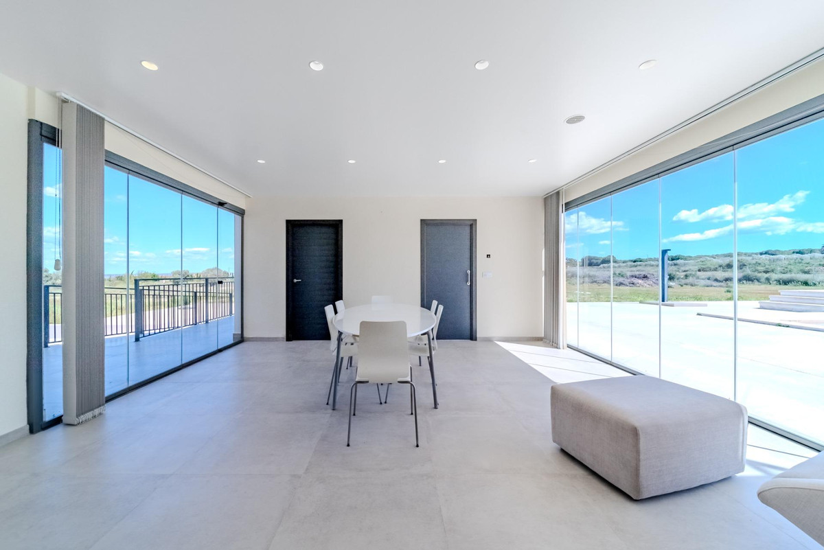 5 Bed Townhouse for sale in La Marina Costa Blanca, Alicante, Spain