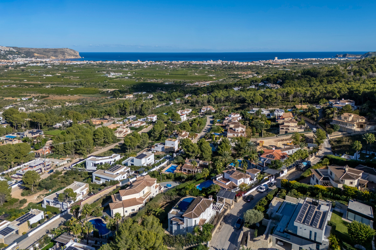 4 Bed Townhouse for sale in Javea Costa Blanca, Alicante, Spain