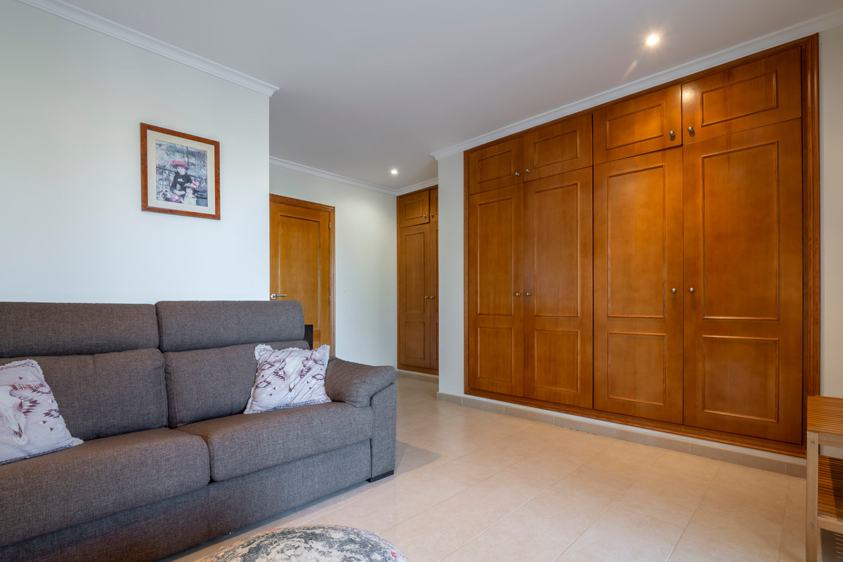 4 Bed Townhouse for sale in Javea Costa Blanca, Alicante, Spain
