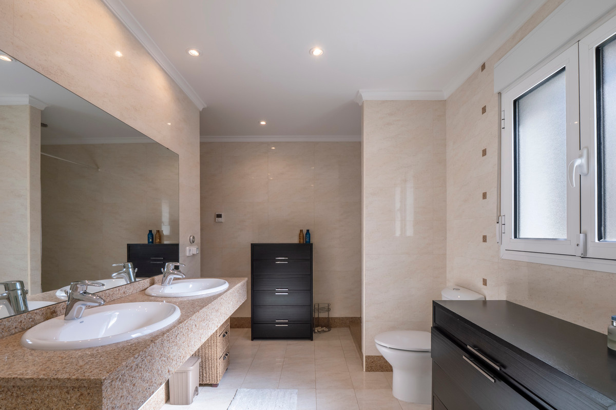 4 Bed Townhouse for sale in Javea Costa Blanca, Alicante, Spain