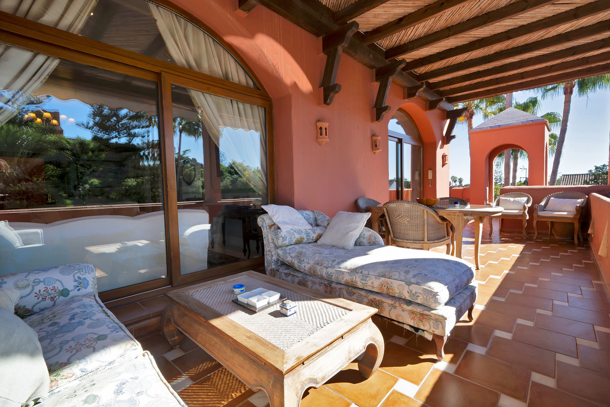 5 Bed Apartment for sale in Guadalmina Baja Costa Del Sol, Málaga, Spain