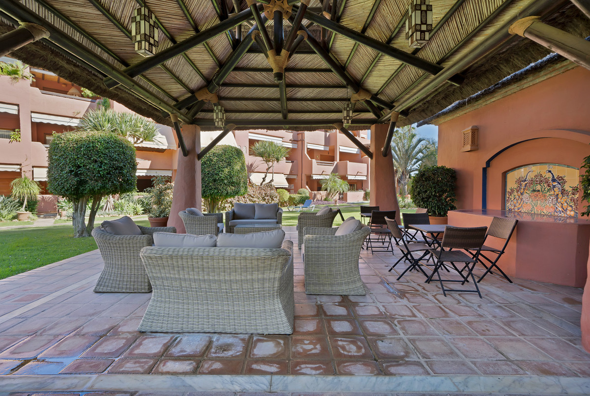 5 Bed Apartment for sale in Guadalmina Baja Costa Del Sol, Málaga, Spain