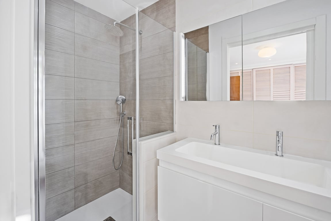 Se vende Villa - Chalet de 4 dormitorios en Costa Blanca, Alicante, España