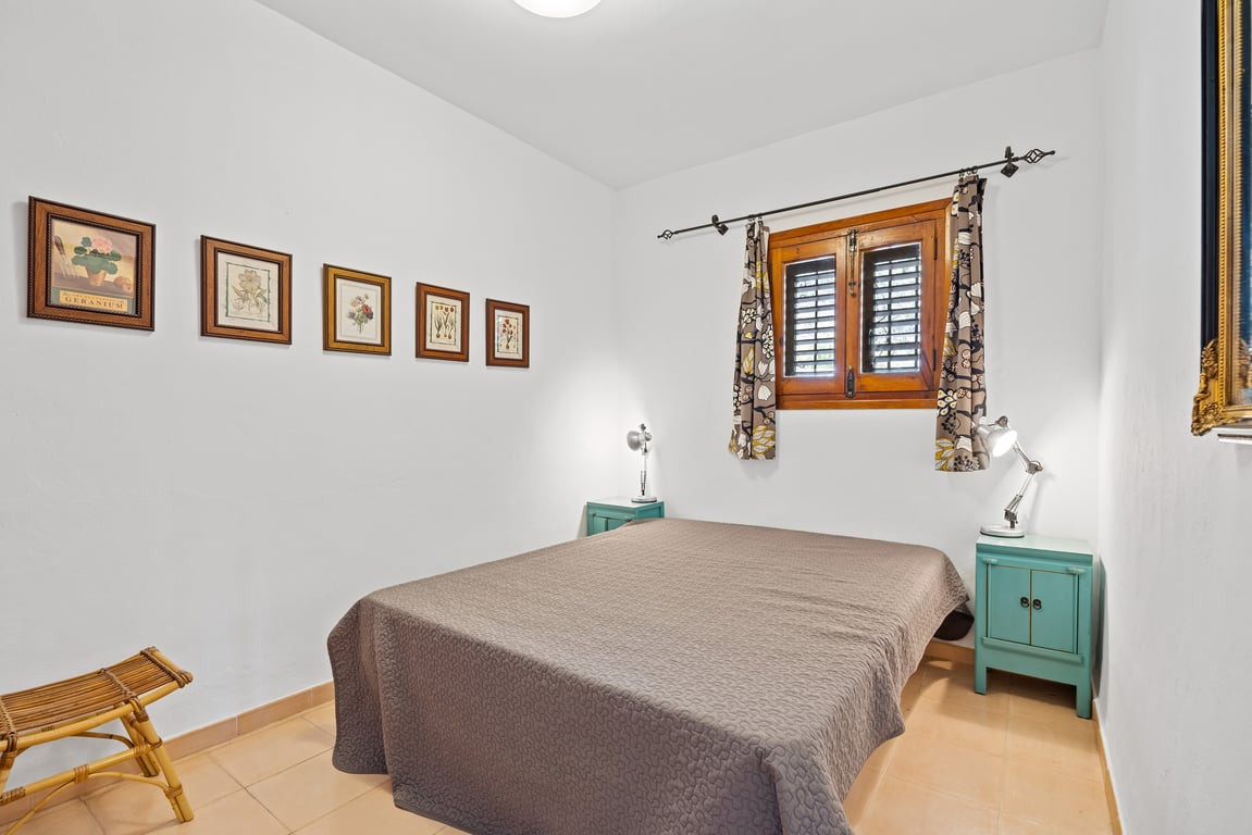 Se vende Villa - Chalet de 4 dormitorios en Costa Blanca, Alicante, España