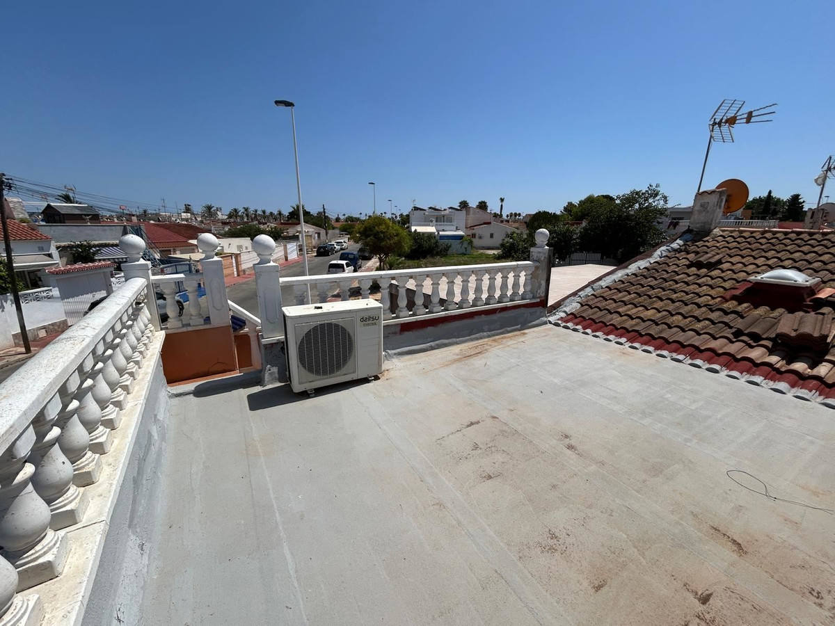 Se vende Adosada de 3 dormitorios en Costa Blanca, Alicante, España