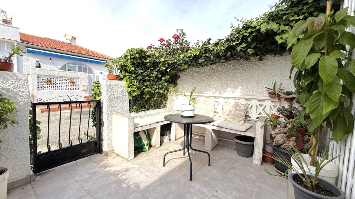 Se vende Bungalow de 1 dormitorios en Costa Blanca, Alicante, España