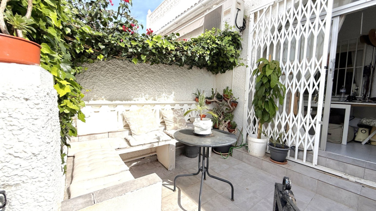 Se vende Bungalow de 1 dormitorios en Costa Blanca, Alicante, España