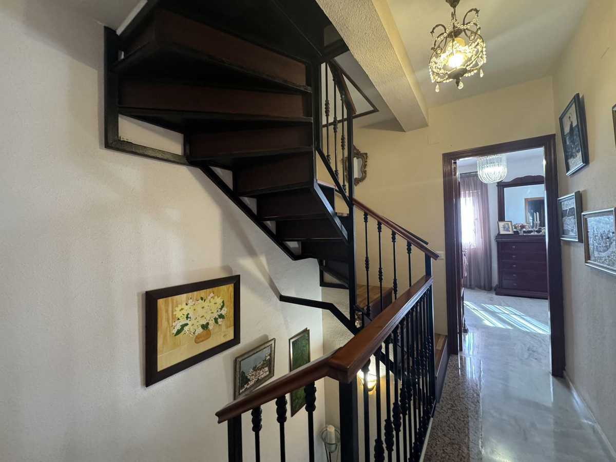 4 Bed Townhouse for sale in Rincón De La Victoria Costa Del Sol East, Málaga, Spain