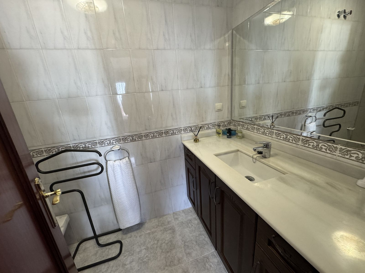 4 Bed Townhouse for sale in Rincón De La Victoria Costa Del Sol East, Málaga, Spain