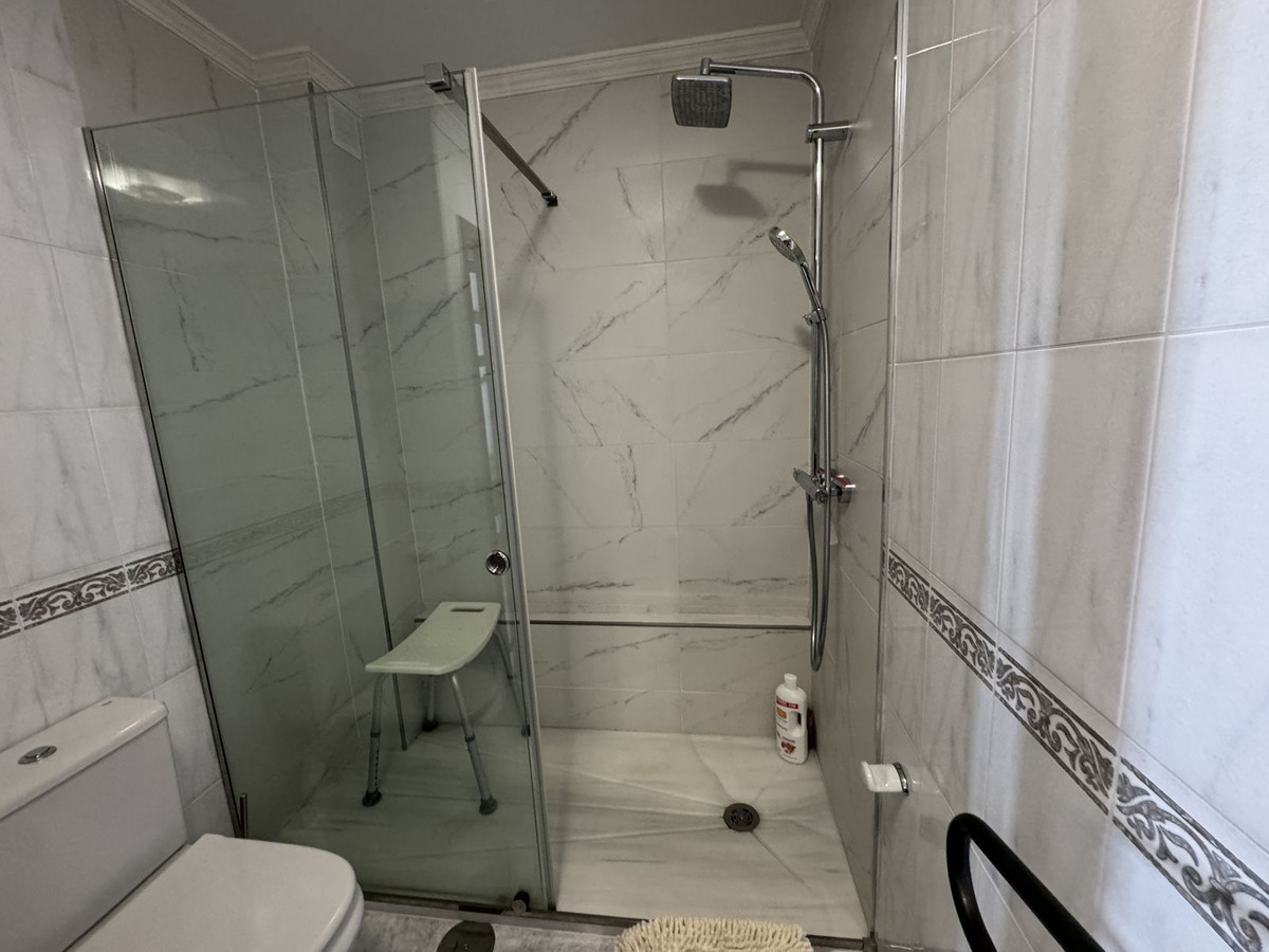 4 Bed Townhouse for sale in Rincón De La Victoria Costa Del Sol East, Málaga, Spain