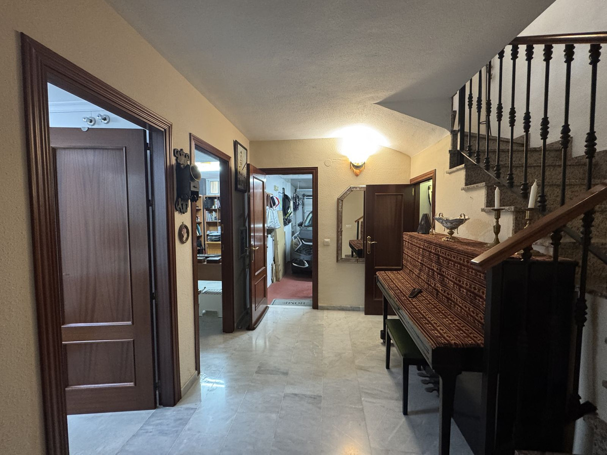 4 Bed Townhouse for sale in Rincón De La Victoria Costa Del Sol East, Málaga, Spain