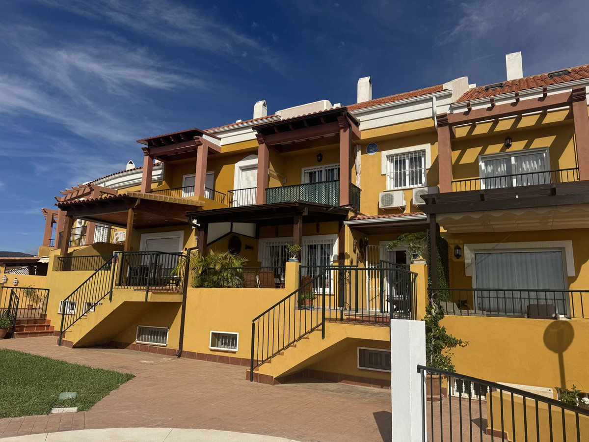 4 Bed Townhouse for sale in Rincón De La Victoria Costa Del Sol East, Málaga, Spain