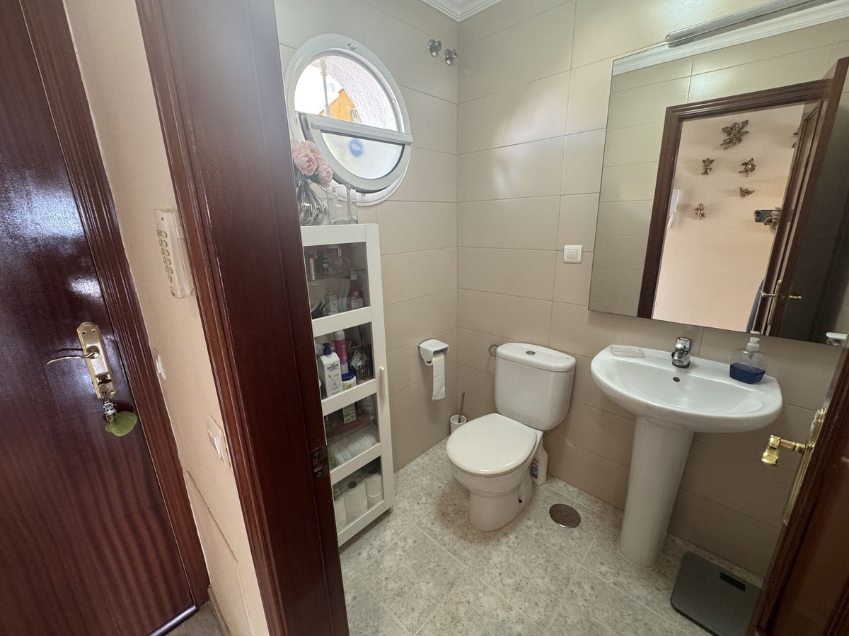 4 Bed Townhouse for sale in Rincón De La Victoria Costa Del Sol East, Málaga, Spain