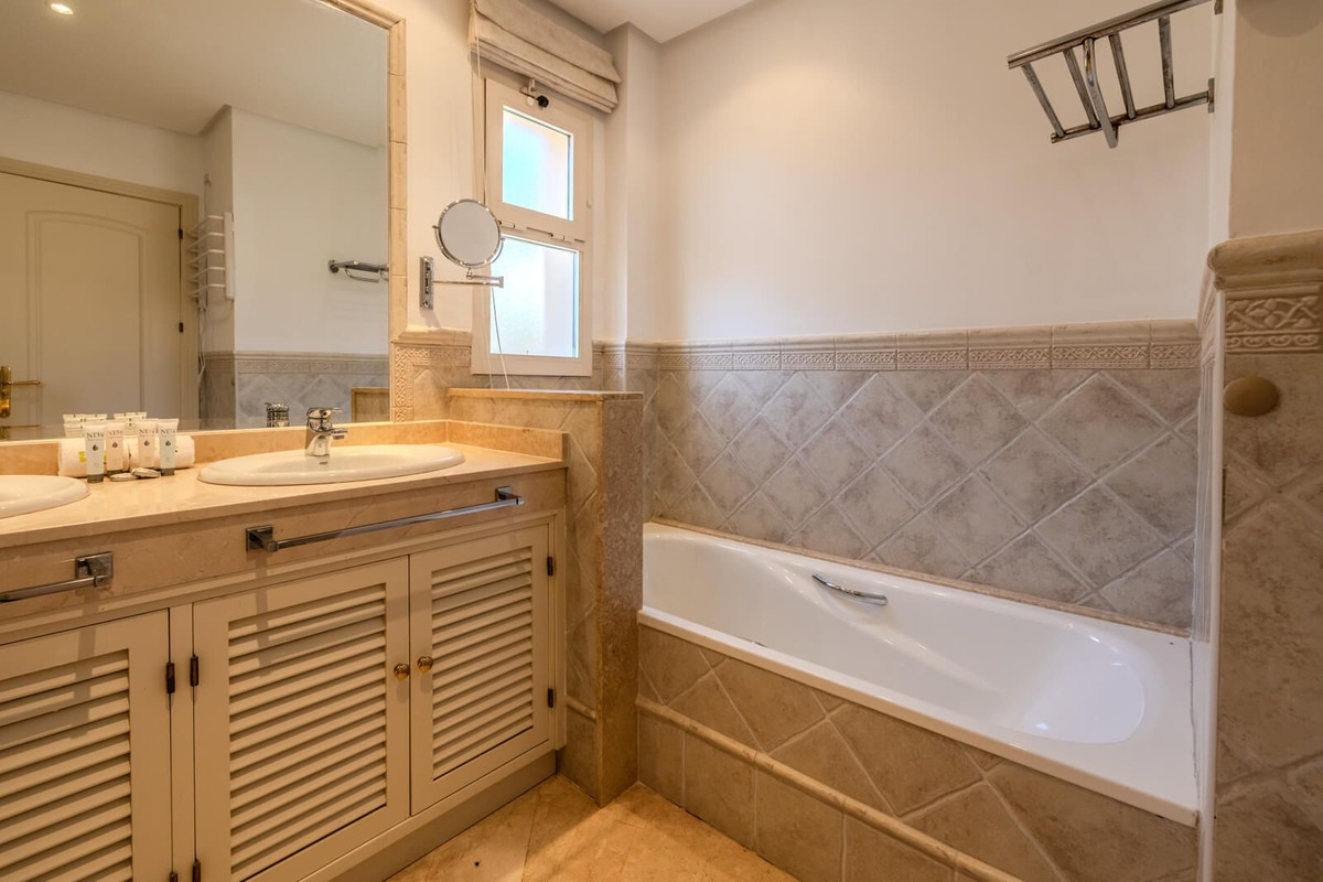 Se vende Ático de 3 dormitorios en Costa Del Sol, Málaga, España