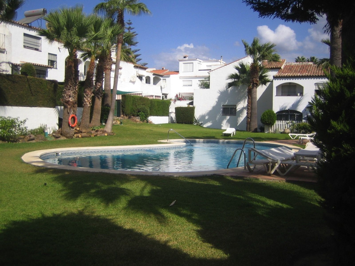 3 Bed Townhouse for sale in Bel Air Costa Del Sol, Málaga, Spain