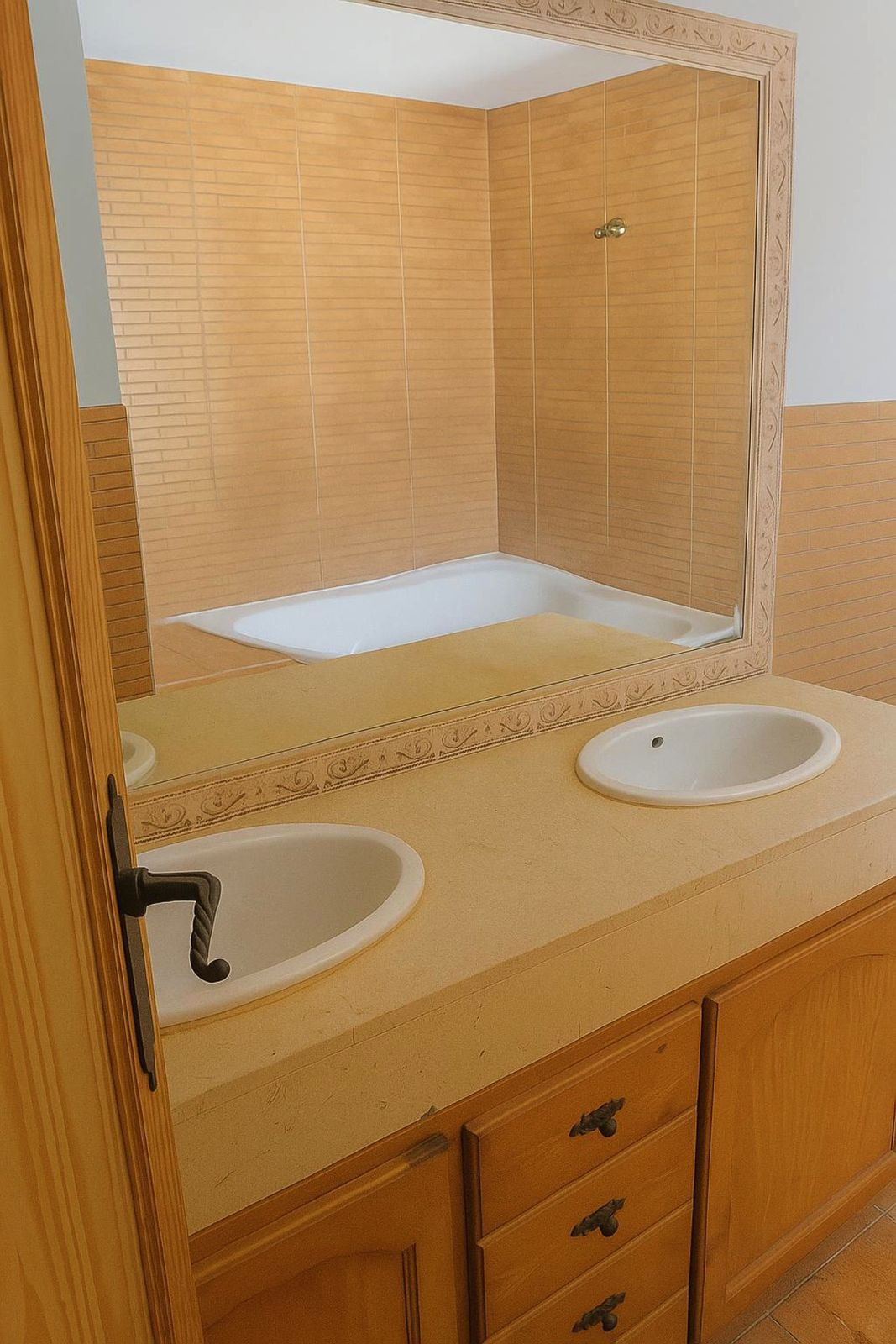 3 Bed Townhouse for sale in Bel Air Costa Del Sol, Málaga, Spain