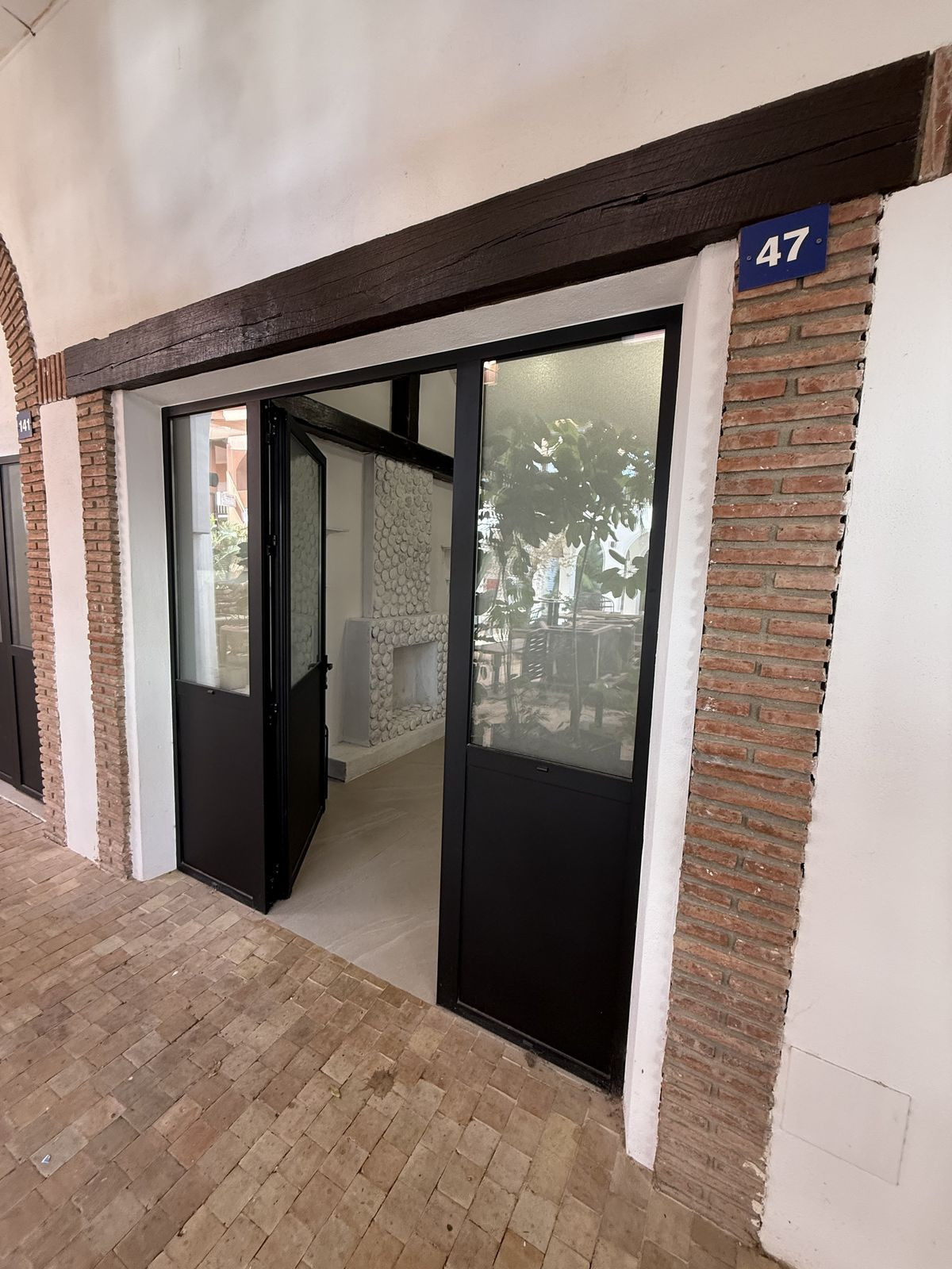 Se vende Local comercial  en Costa Del Sol, Málaga, España