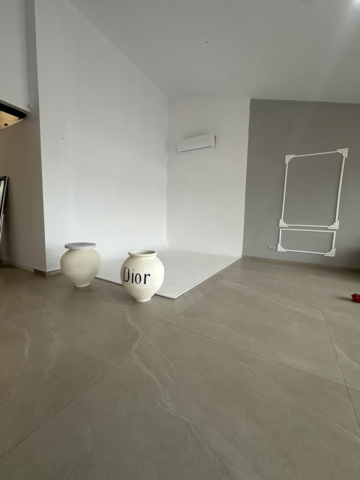 Se vende Local comercial  en Costa Del Sol, Málaga, España