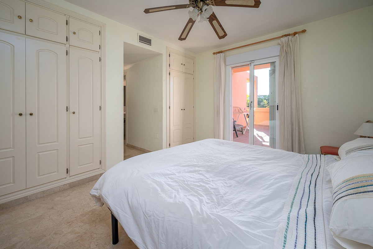 Se vende Apartamento Planta Baja de 3 dormitorios en Costa Del Sol, Málaga, España