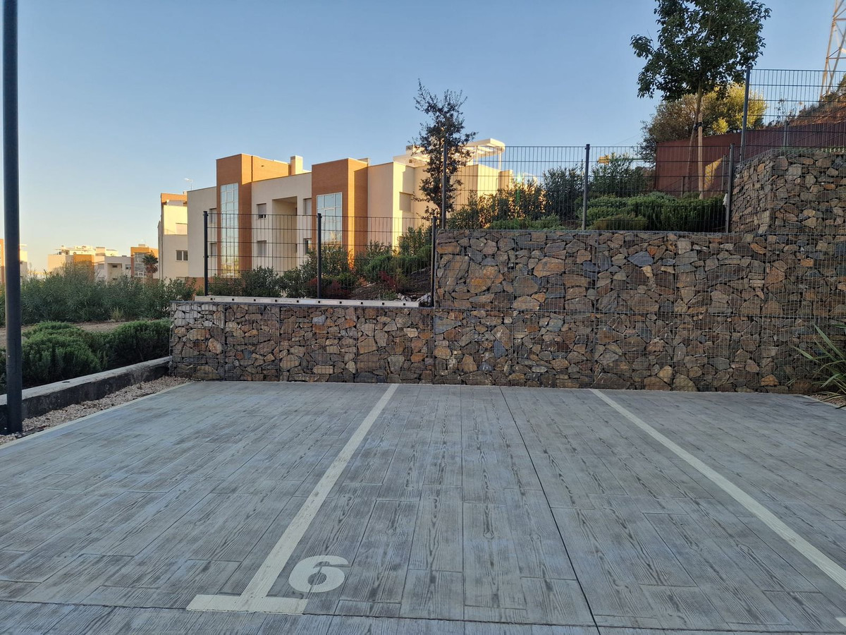 3 Bed Apartment for sale in Higueron Costa Del Sol, Málaga, Spain