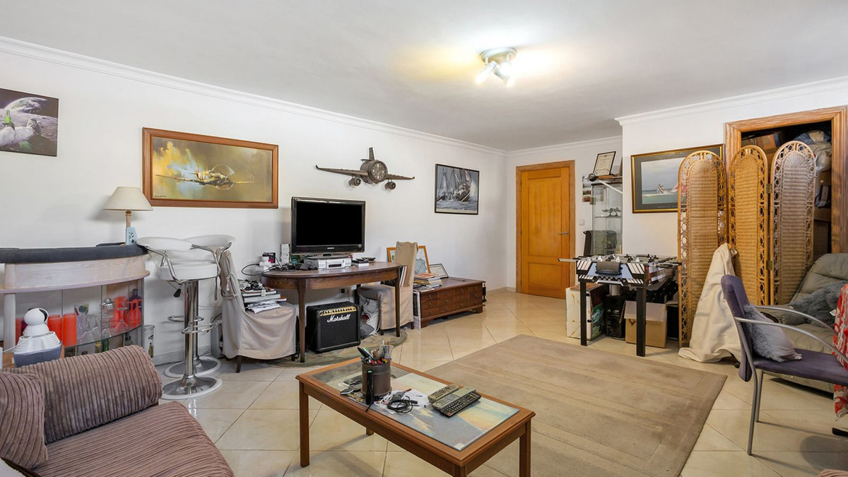 Se vende Villa - Chalet de 6 dormitorios en Costa Blanca, Alicante, España