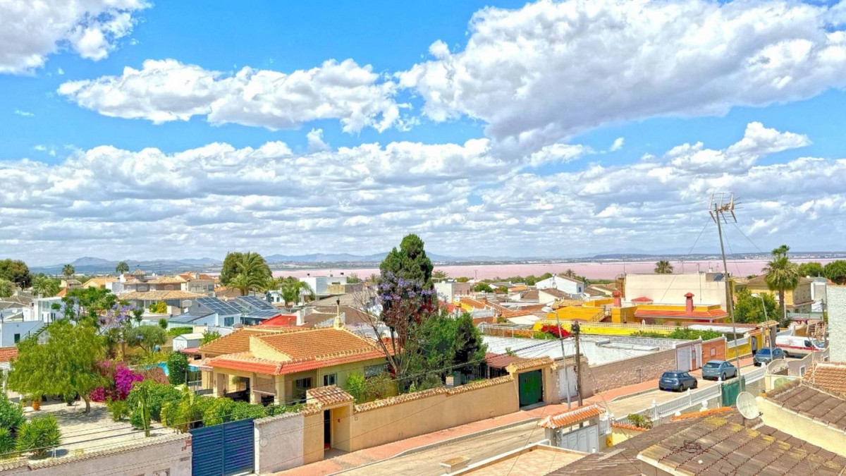 Se vende Villa - Chalet de 6 dormitorios en Costa Blanca, Alicante, España