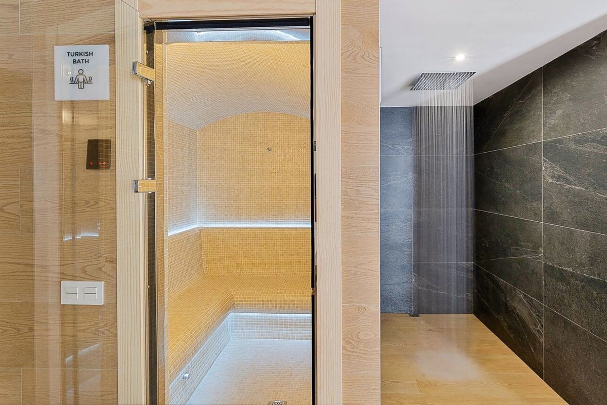 3 Bed Apartment for sale in Carvajal Costa Del Sol, Málaga, Spain