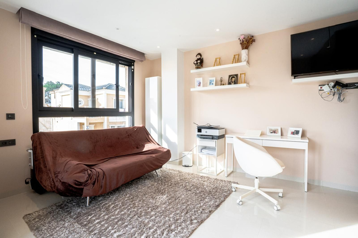Se vende Villa - Chalet de 3 dormitorios en Costa Blanca, Alicante, España