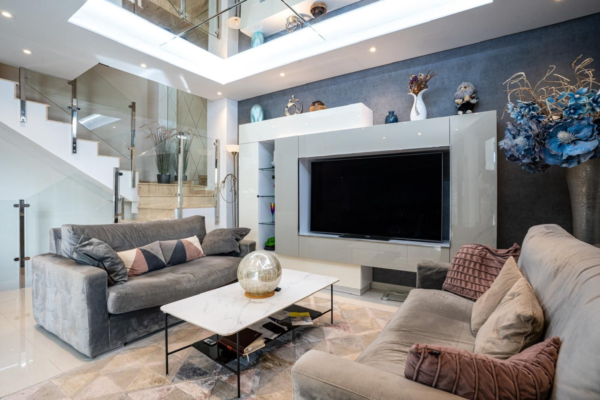 Se vende Villa - Chalet de 3 dormitorios en Costa Blanca, Alicante, España