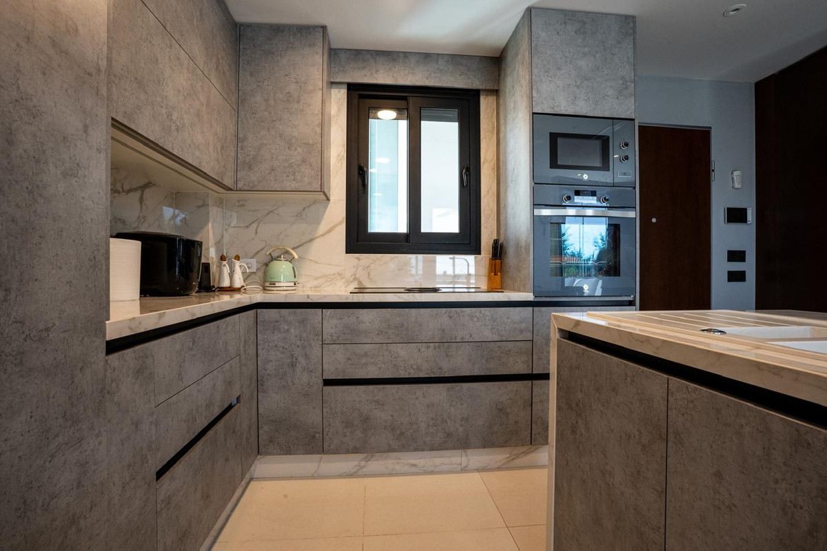 Se vende Villa - Chalet de 3 dormitorios en Costa Blanca, Alicante, España