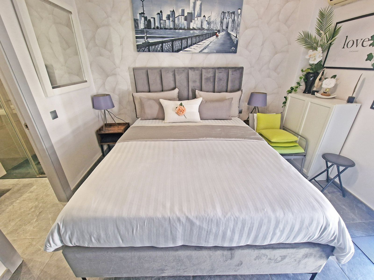 3 Bed Apartment for sale in Calahonda Costa Del Sol, Málaga, Spain