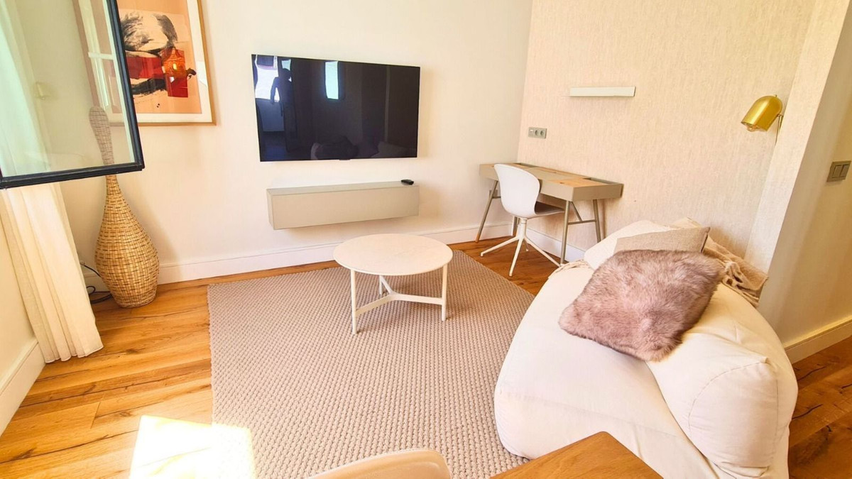1 Bed Townhouse for sale in Marbella Costa Del Sol, Málaga, Spain