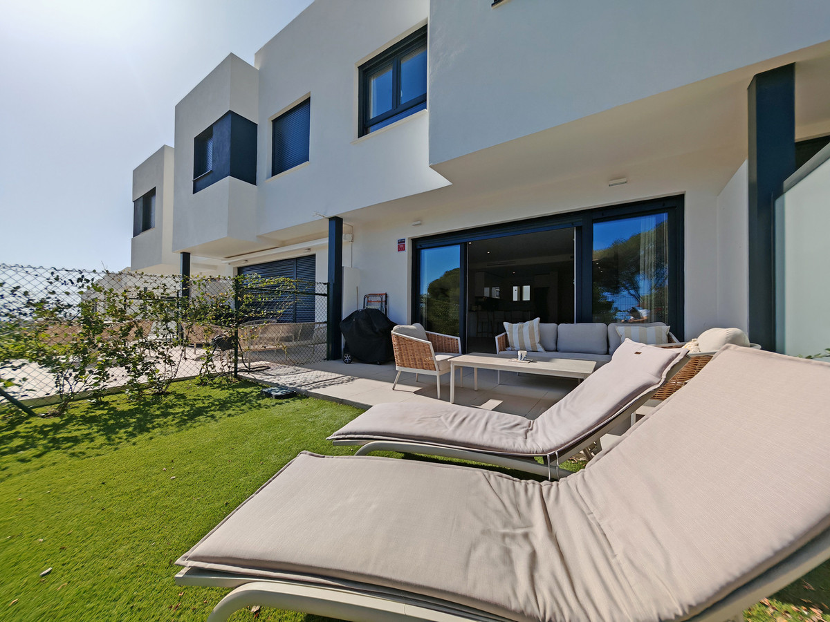 4 Bed Townhouse for sale in La Cala De Mijas Costa Del Sol, Málaga, Spain