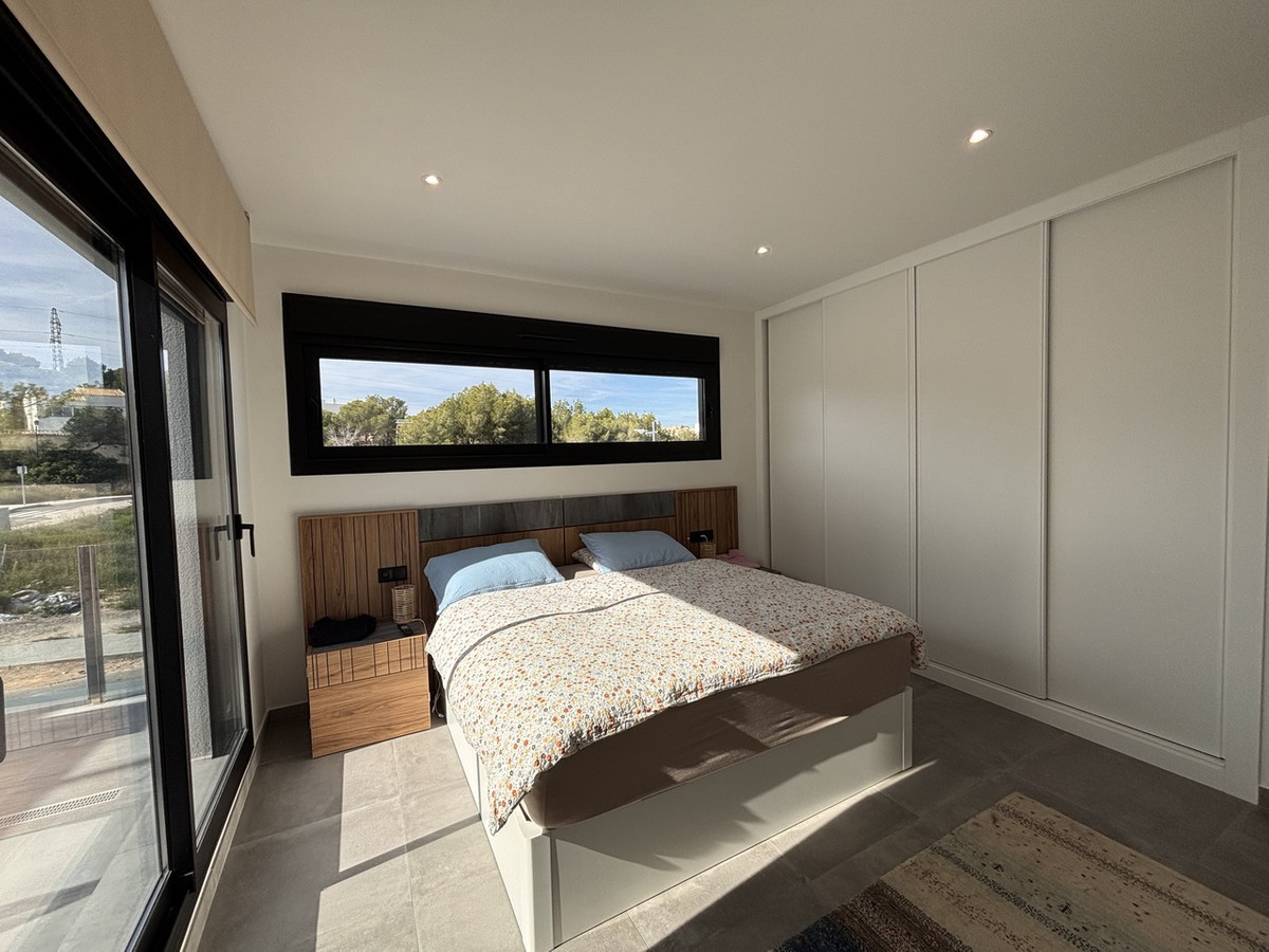 2 Bed Townhouse for sale in Villamartin Costa Blanca, Alicante, Spain