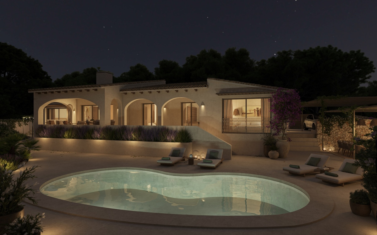 3 Bed Townhouse for sale in La Fustera Costa Blanca, Alicante, Spain