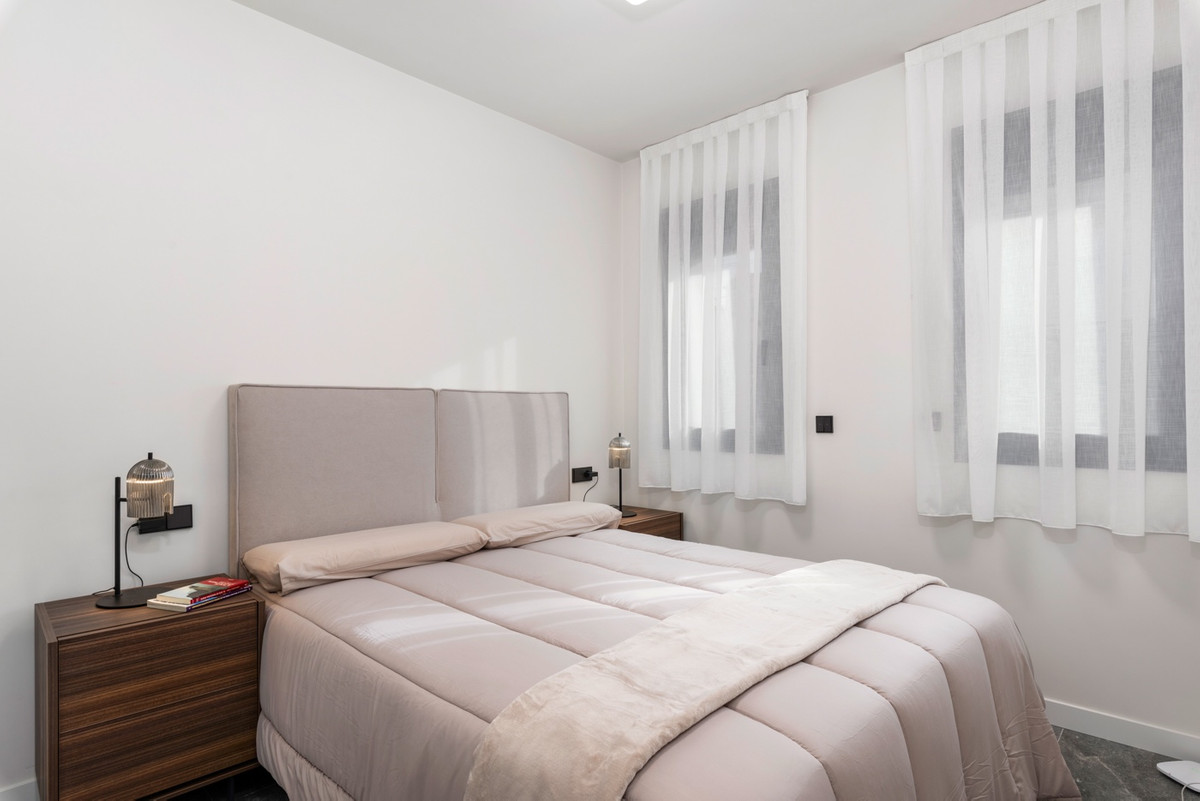 4 Bed Townhouse for sale in Torre De La Horadada Costa Blanca, Alicante, Spain