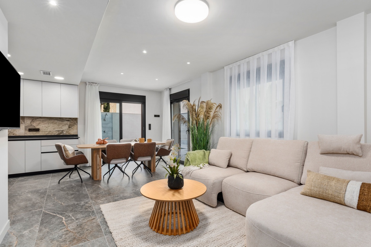 4 Bed Townhouse for sale in Torre De La Horadada Costa Blanca, Alicante, Spain