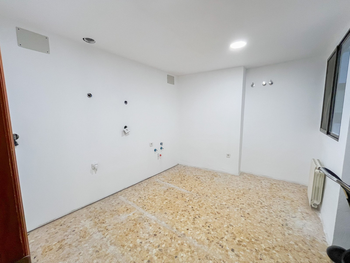 Se vende Apartamento Planta Media de 2 dormitorios en Costa Blanca, Alicante, España