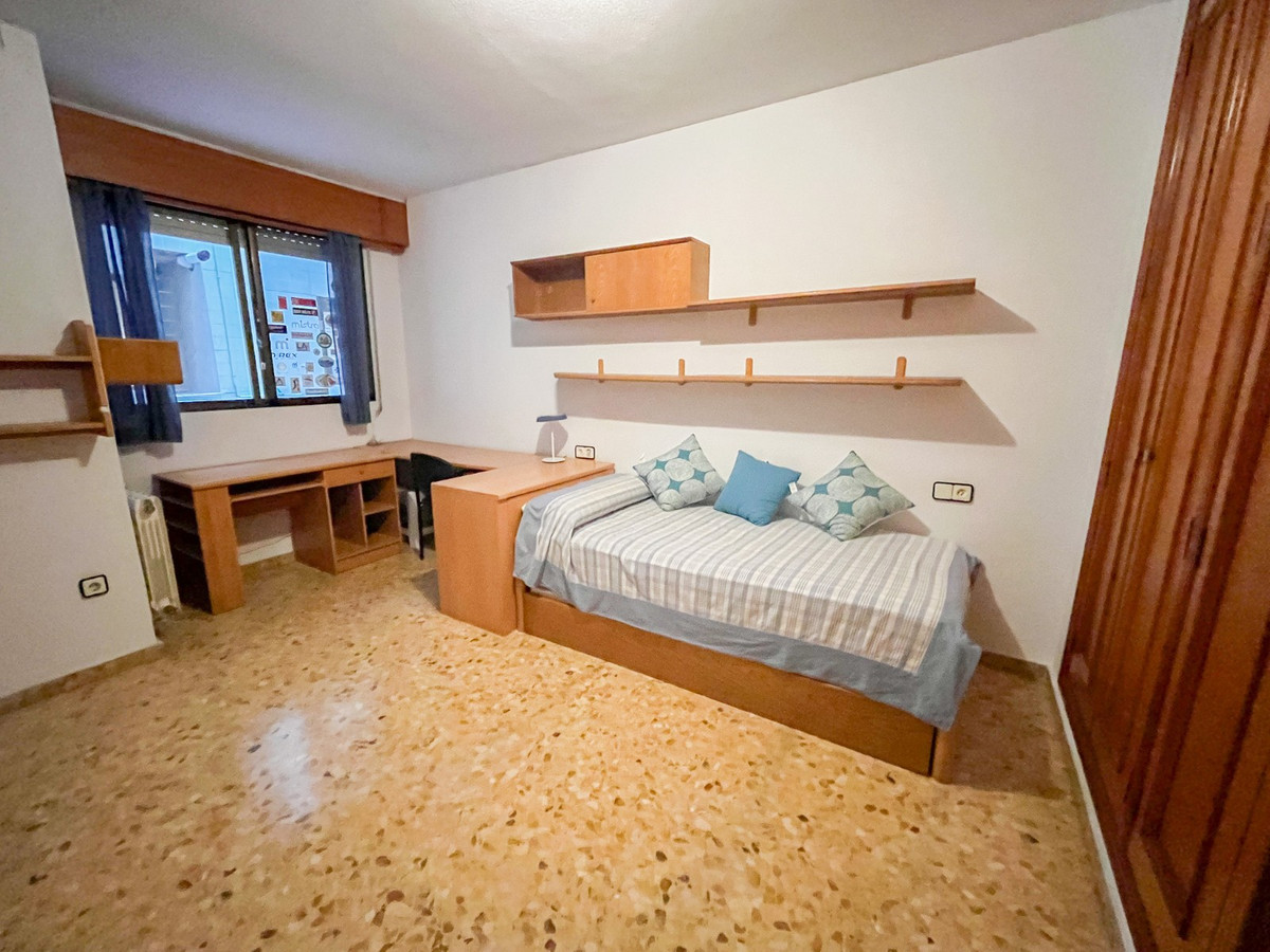 Se vende Apartamento Planta Media de 2 dormitorios en Costa Blanca, Alicante, España