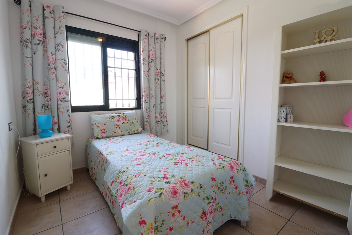 5 Bed Townhouse for sale in Lo Crispin Costa Blanca, Alicante, Spain