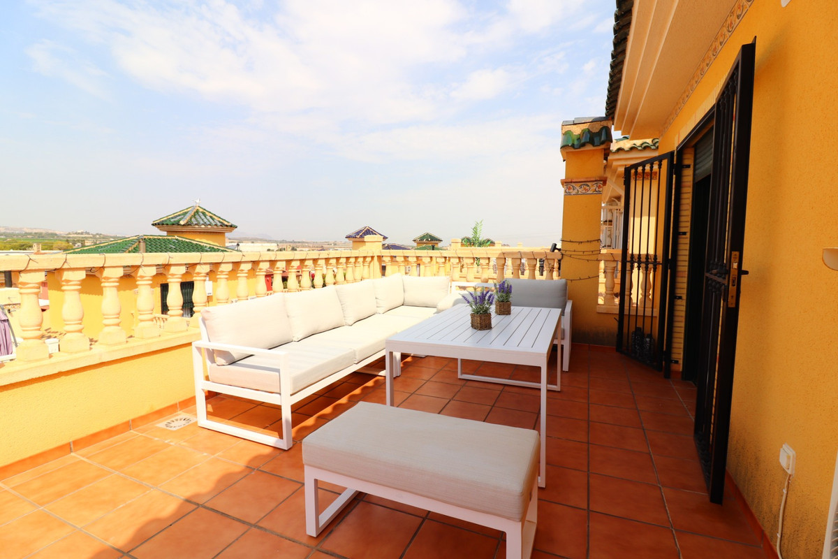 5 Bed Townhouse for sale in Lo Crispin Costa Blanca, Alicante, Spain