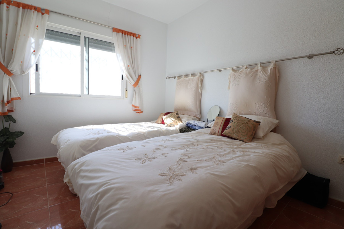 Se vende Apartamento Planta Baja de 3 dormitorios en Costa Blanca, Alicante, España